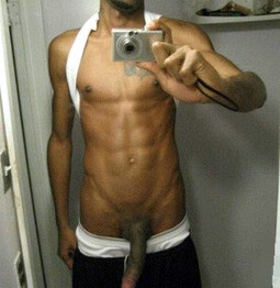 Ebony boy selfshot and you can see his